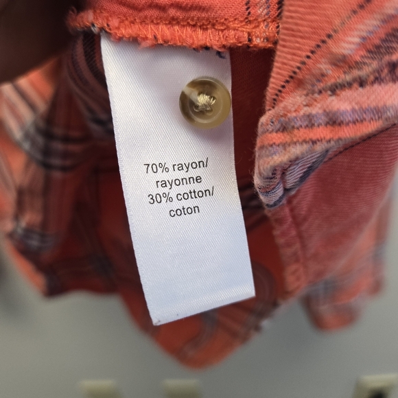 Maurices Large Pink Plaid Acid Wash Button Shirt - Picture 6 of 6